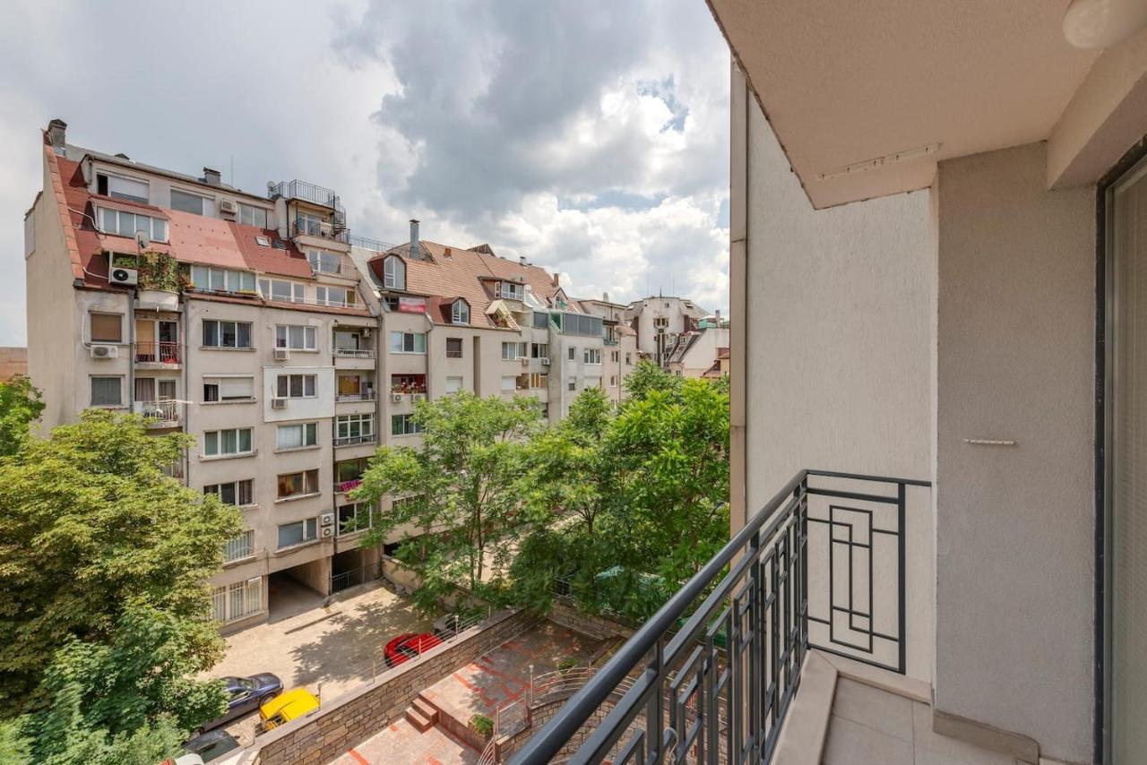 Bright And Newly Refurbished Apartment Near Center Sófia Exterior foto