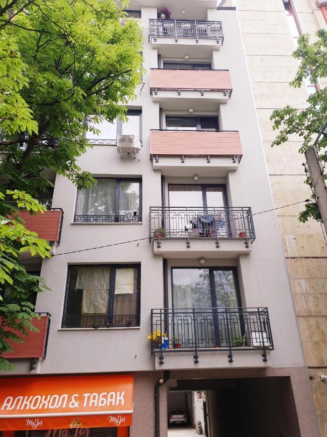 Bright And Newly Refurbished Apartment Near Center Sófia Exterior foto